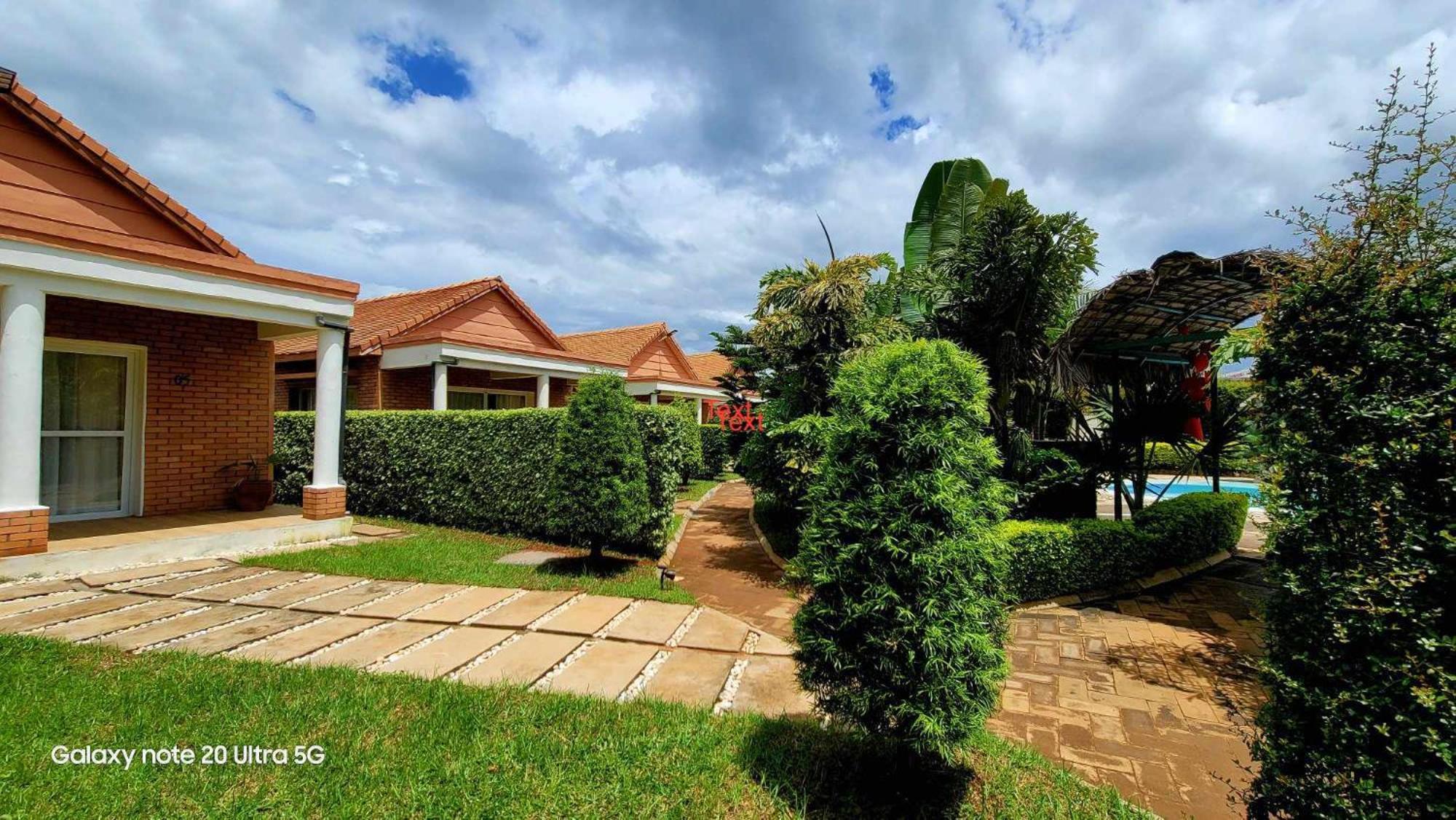 Mahafaly Hotel & Resort Анцирабе Экстерьер фото